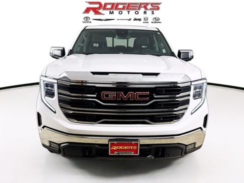 Used 2023 GMC Sierra 1500 SLT w/ SLT Premium Package AWD/4WD image 2