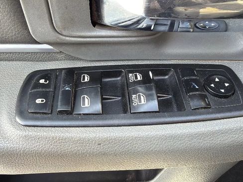 Used 2017 RAM 1500 Big Horn image 19