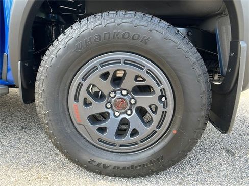 New 2025 Nissan Frontier PRO-4X image 21