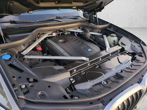 Certified 2026 BMW X7 xDrive40i w/ Premium Package AWD/4WD image 27