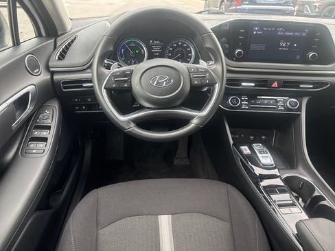 Used 2022 Hyundai Sonata SEL FWD image 13