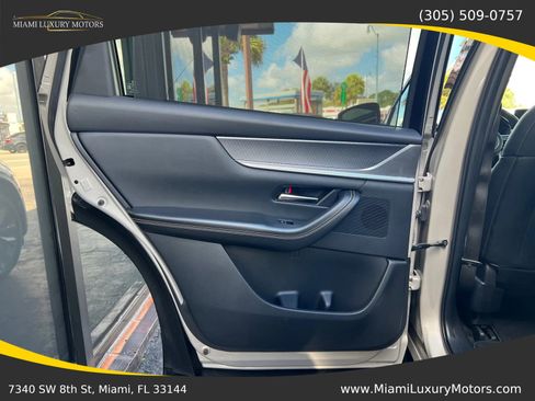 Used 2024 MAZDA CX-90 3.3 Turbo w/ Premium Package image 22