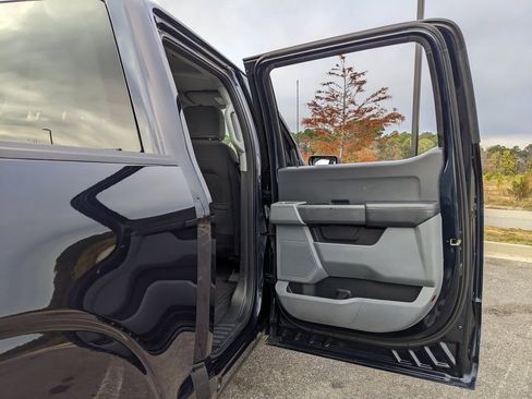 Used 2023 Ford F150 XLT image 52