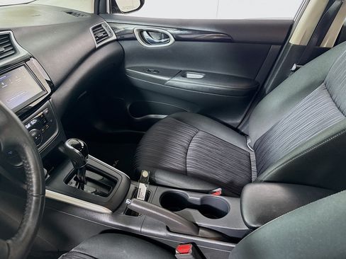 Used 2019 Nissan Sentra SV FWD image 21