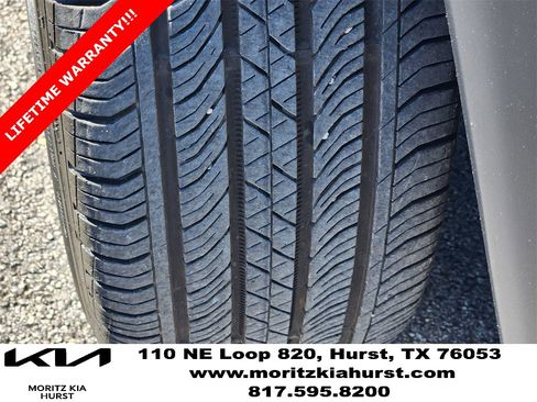 Used 2024 Jeep Compass Limited image 12