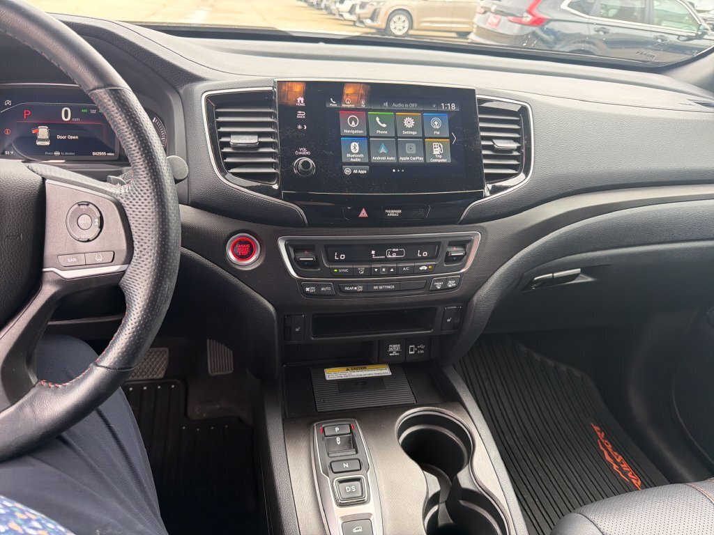Certified 2023 Honda Passport TrailSport image 19