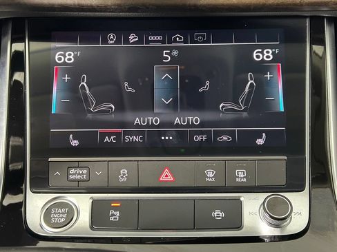 Used 2022 Audi Q8 Premium w/ Convenience Package AWD/4WD image 25