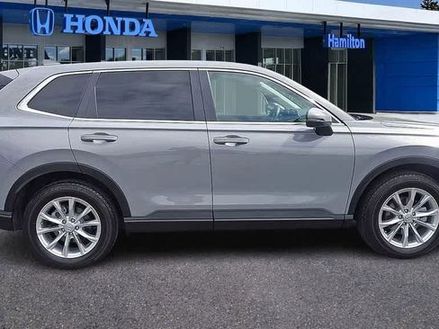 Used 2025 Honda CR-V EX image 9