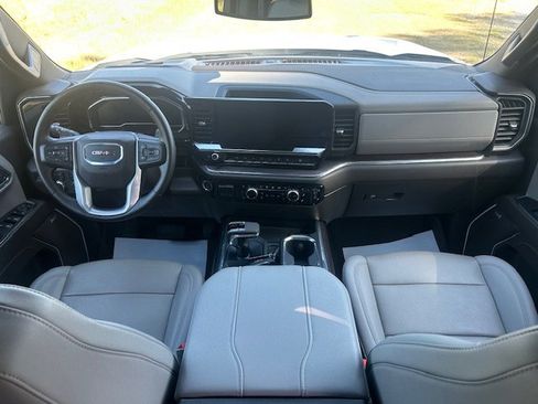 Used 2024 GMC Sierra 1500 SLT w/ SLT Premium Plus Package AWD/4WD image 14