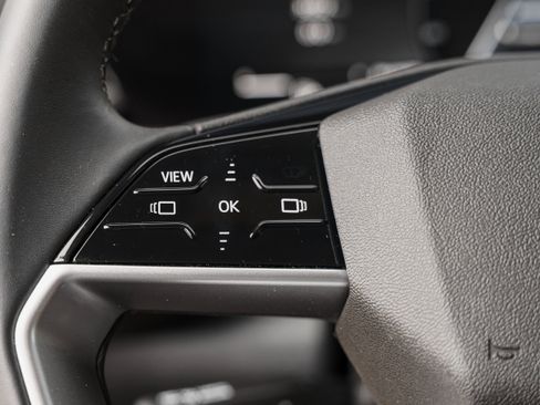Certified 2025 Audi Q5 Premium AWD/4WD image 18