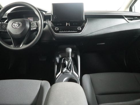 Used 2025 Toyota Corolla LE FWD image 14