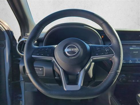Used 2024 Nissan Kicks SR w/ SR Premium Package image 16