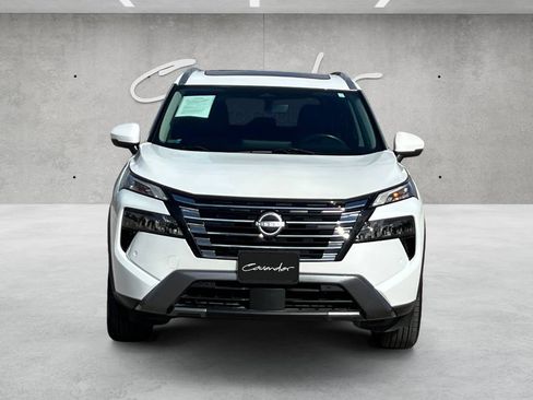Certified 2024 Nissan Rogue SL w/ SL Premium Package FWD image 18