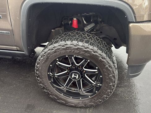 Used 2015 GMC Sierra 3500 Denali w/ Duramax Plus Package image 27