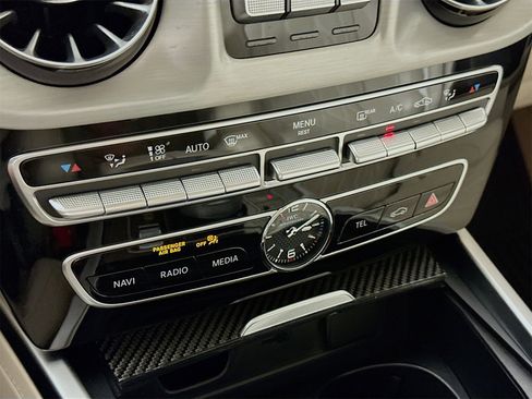 Certified 2022 Mercedes-Benz G 63 AMG 4MATIC image 17