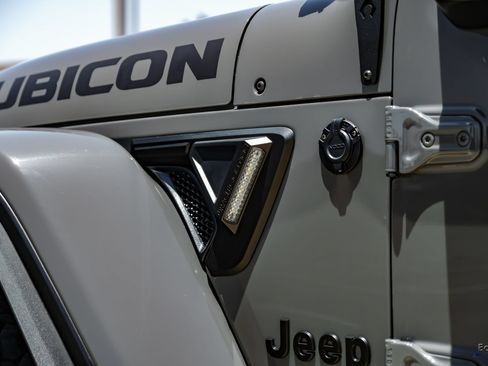 Used 2023 Jeep Wrangler Unlimited Rubicon 392 w/ Xtreme Recon 35" Tire Package AWD/4WD image 41