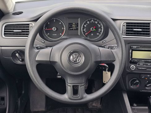 Used 2014 Volkswagen Jetta TDI Value Edition FWD image 15