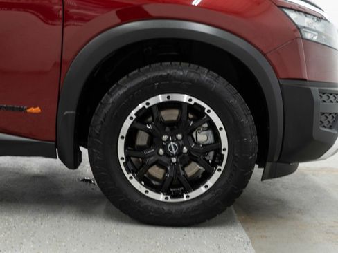 Used 2023 Nissan Pathfinder Rock Creek AWD/4WD image 32