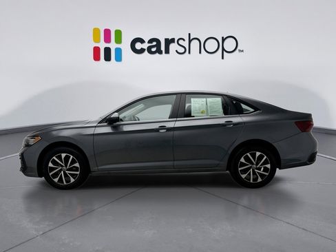 Used 2024 Volkswagen Jetta S image 2