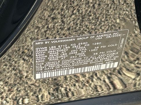 New 2026 Volkswagen Atlas SE FWD image 28