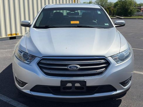 Used 2015 Ford Taurus SEL w/ Equipment Group 201A FWD image 2