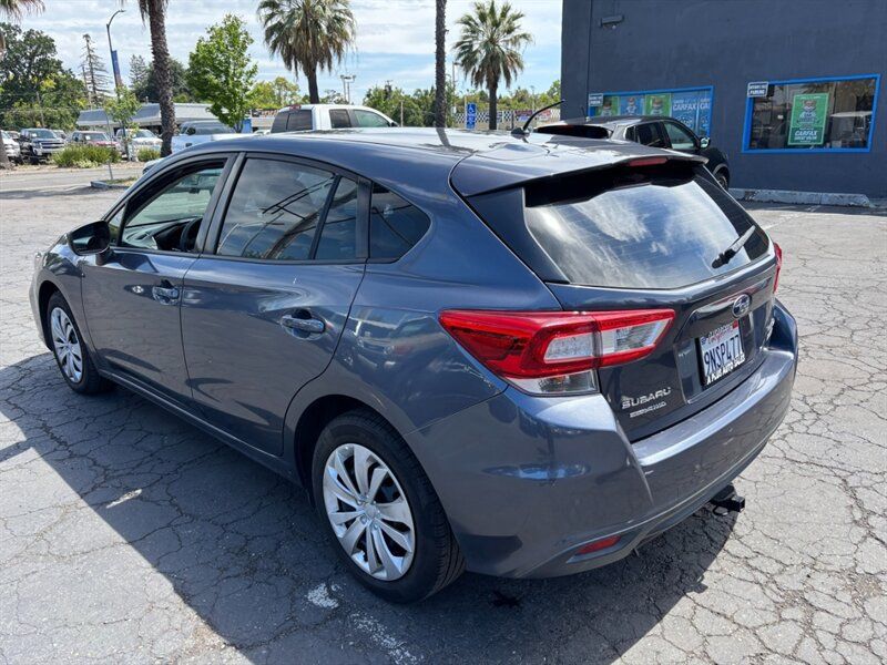 Used 2017 Subaru Impreza 2.0i AWD/4WD image 7