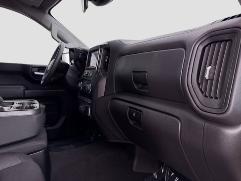 Used 2024 Chevrolet Silverado 1500 Custom Trail Boss w/ LPO, Dark Essentials Package AWD/4WD image 28