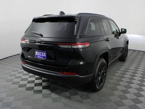 New 2026 Jeep Grand Cherokee Laredo image 26