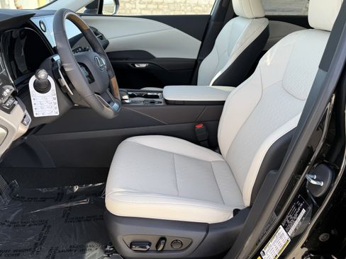 New 2026 Lexus RX 350 Premium Plus image 17