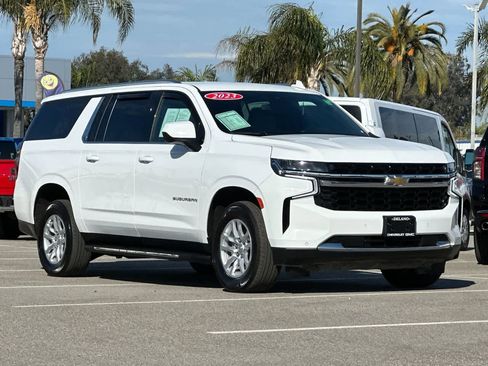 Used 2023 Chevrolet Suburban LS w/ Driver Alert Package image 15