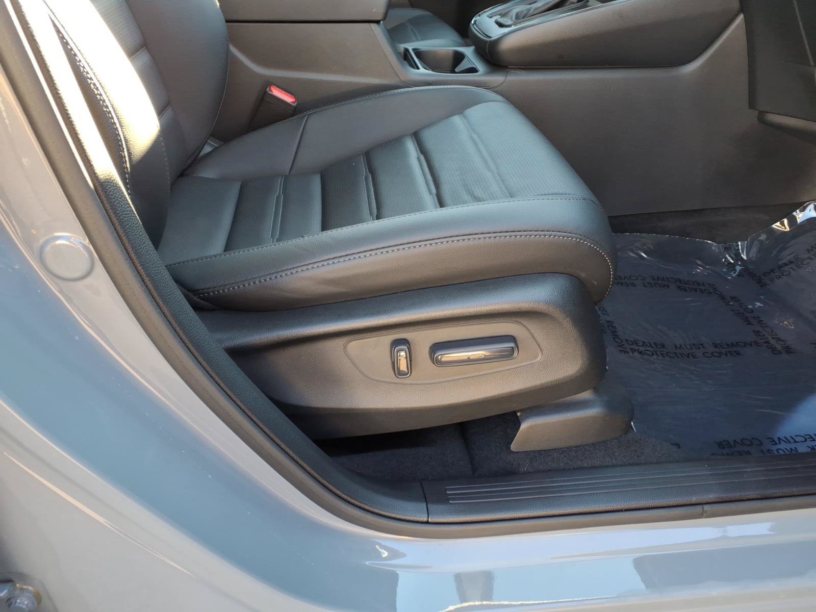 Certified 2026 Honda CR-V EX-L image 12