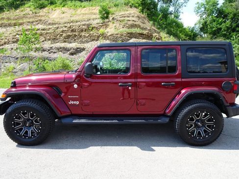 Used 2021 Jeep Wrangler Unlimited Sahara w/ Uconnect 4C Nav & Sound Group AWD/4WD image 1