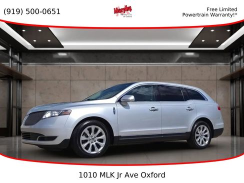 Used 2014 Lincoln MKT FWD image 1