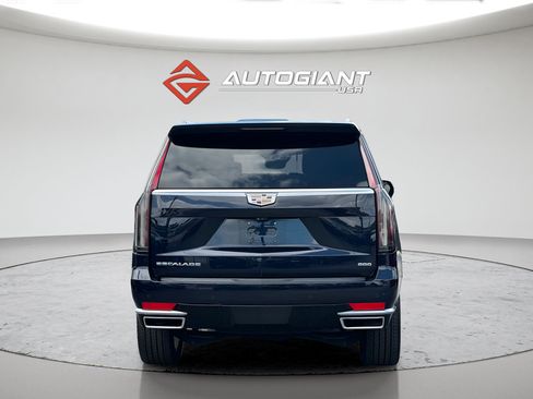 Used 2021 Cadillac Escalade Premium Luxury Platinum AWD/4WD image 6