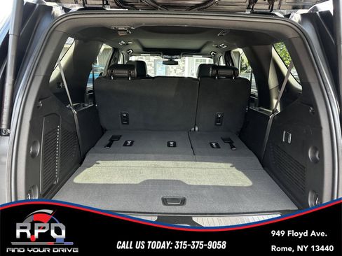 Used 2021 Chevrolet Tahoe RST AWD/4WD image 32
