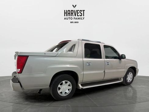 Used 2005 Cadillac Escalade EXT image 7