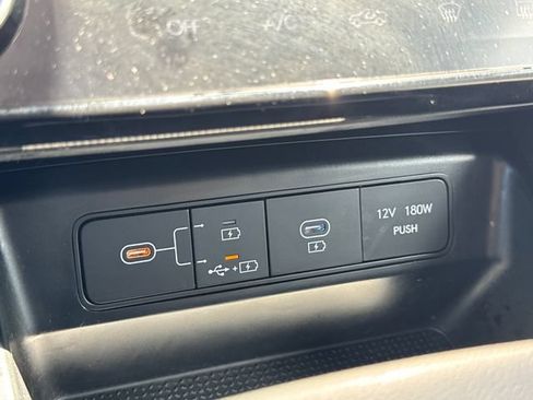 Used 2025 Hyundai Santa Cruz SEL AWD/4WD image 26