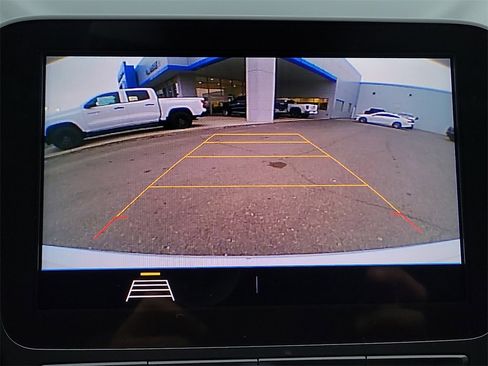 Used 2020 Chevrolet Malibu LS w/ Driver Confidence Package II image 21