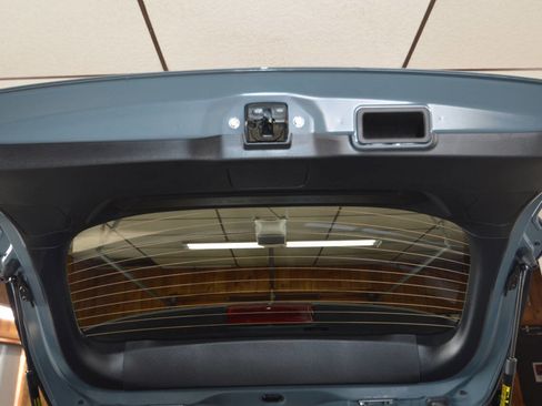 Used 2025 Subaru Crosstrek 2.0i Premium image 16