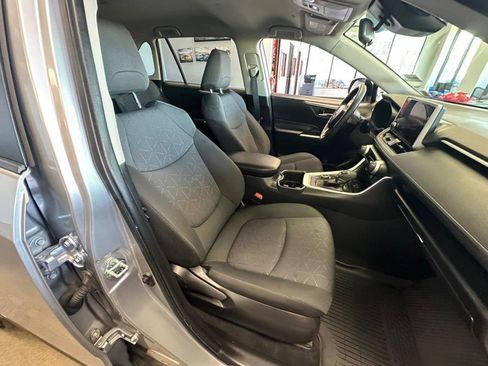Used 2023 Toyota RAV4 XLE w/ XLE Grade Weather Package image 43