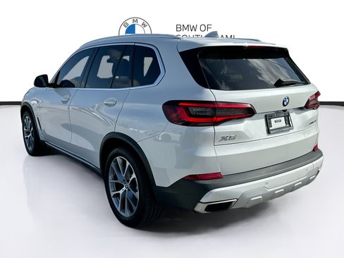 Used 2021 BMW X5 sDrive40i w/ Premium Package RWD image 5