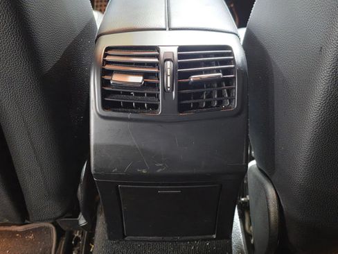 Used 2016 Mercedes-Benz E 350 4MATIC Wagon image 12
