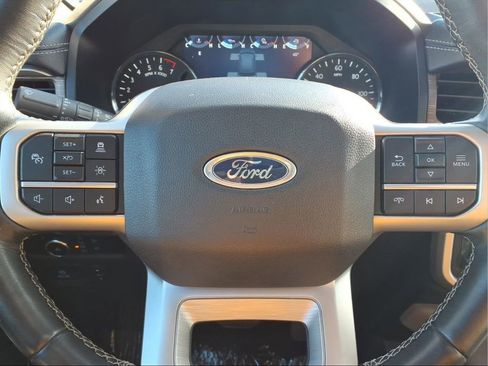 Used 2024 Ford Expedition Max Limited image 16