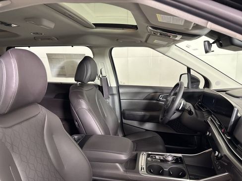 New 2026 Kia Carnival SX FWD image 15