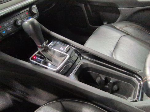 Certified 2022 Jeep Compass Limited image 31