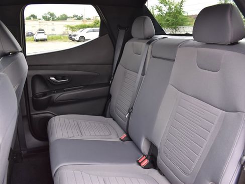 Used 2024 Hyundai Santa Cruz SEL FWD image 19