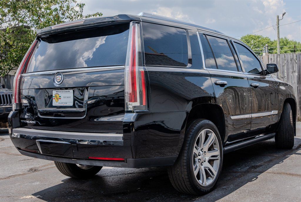 Used 2015 Cadillac Escalade Premium RWD image 5
