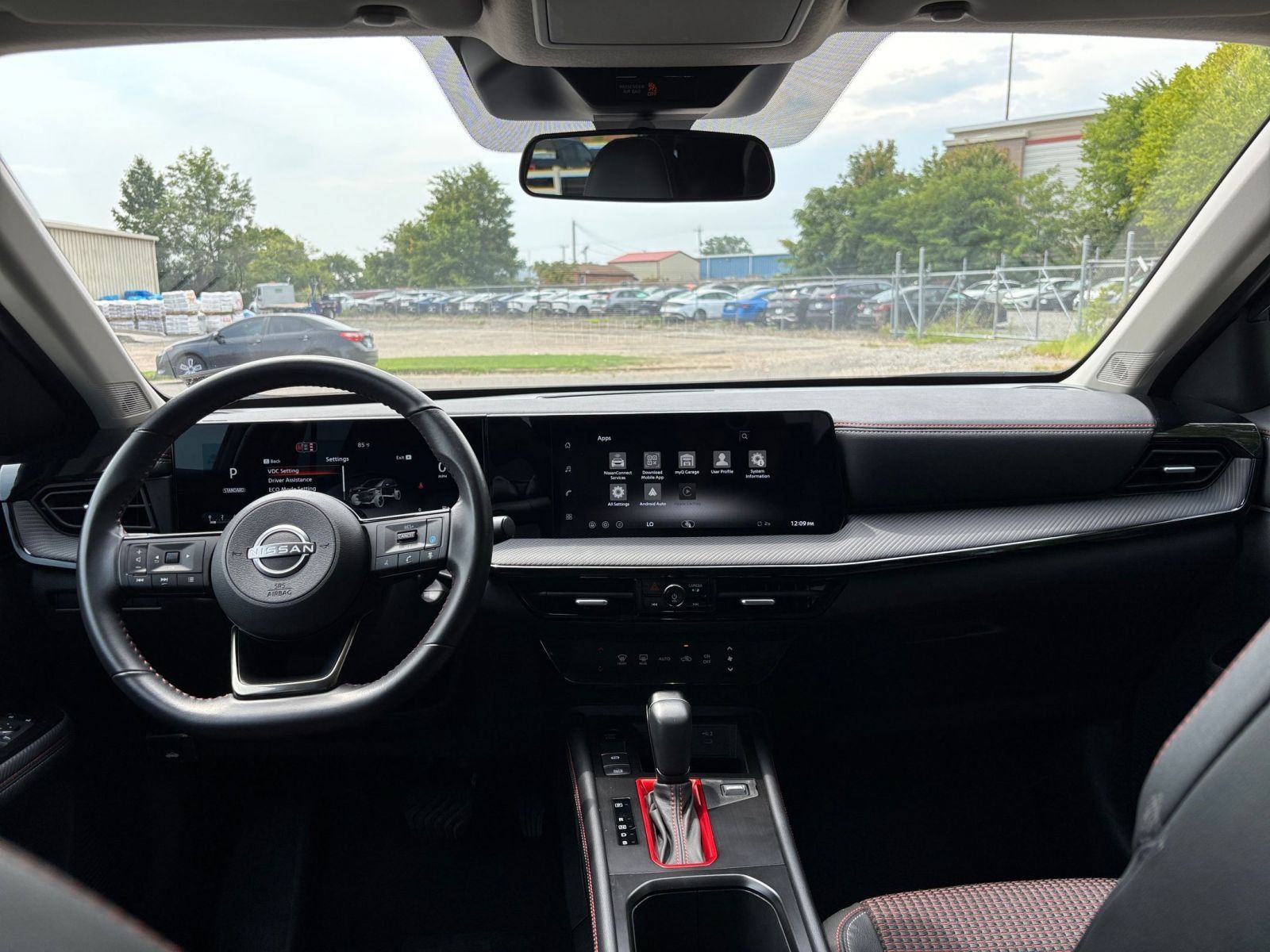 Used 2026 Nissan Kicks SR AWD/4WD image 31