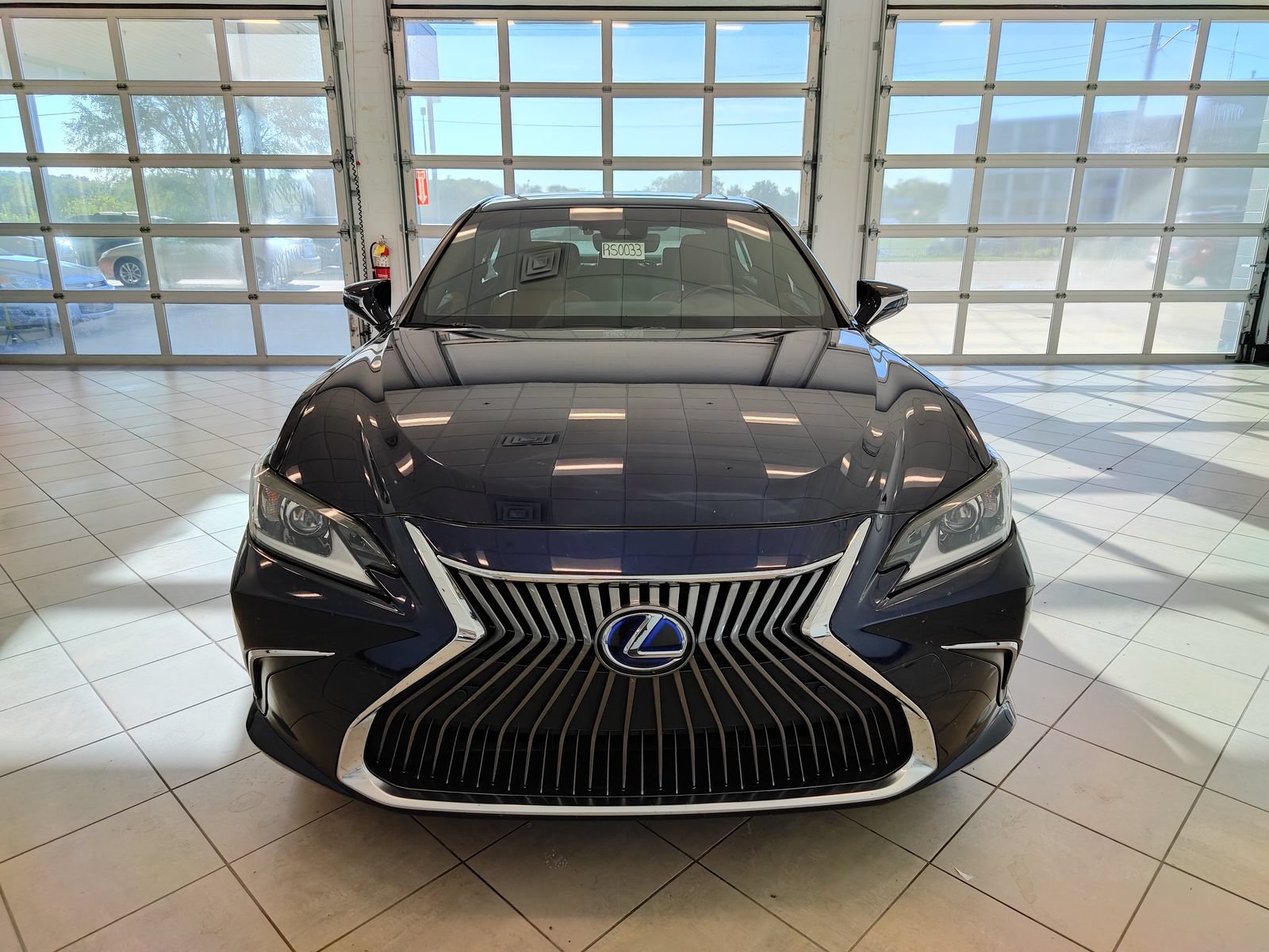 Used 2019 Lexus ES 300h w/ Premium Package FWD image 8