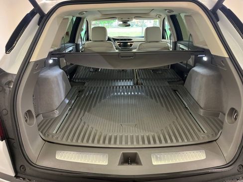 Certified 2023 Cadillac XT5 Premium Luxury AWD/4WD image 15